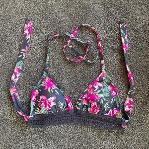 Like New Xhilaration Floral Halter Tie Bikini Top
